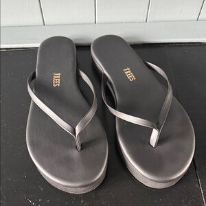 TKEES Women's Platform Black Sandals